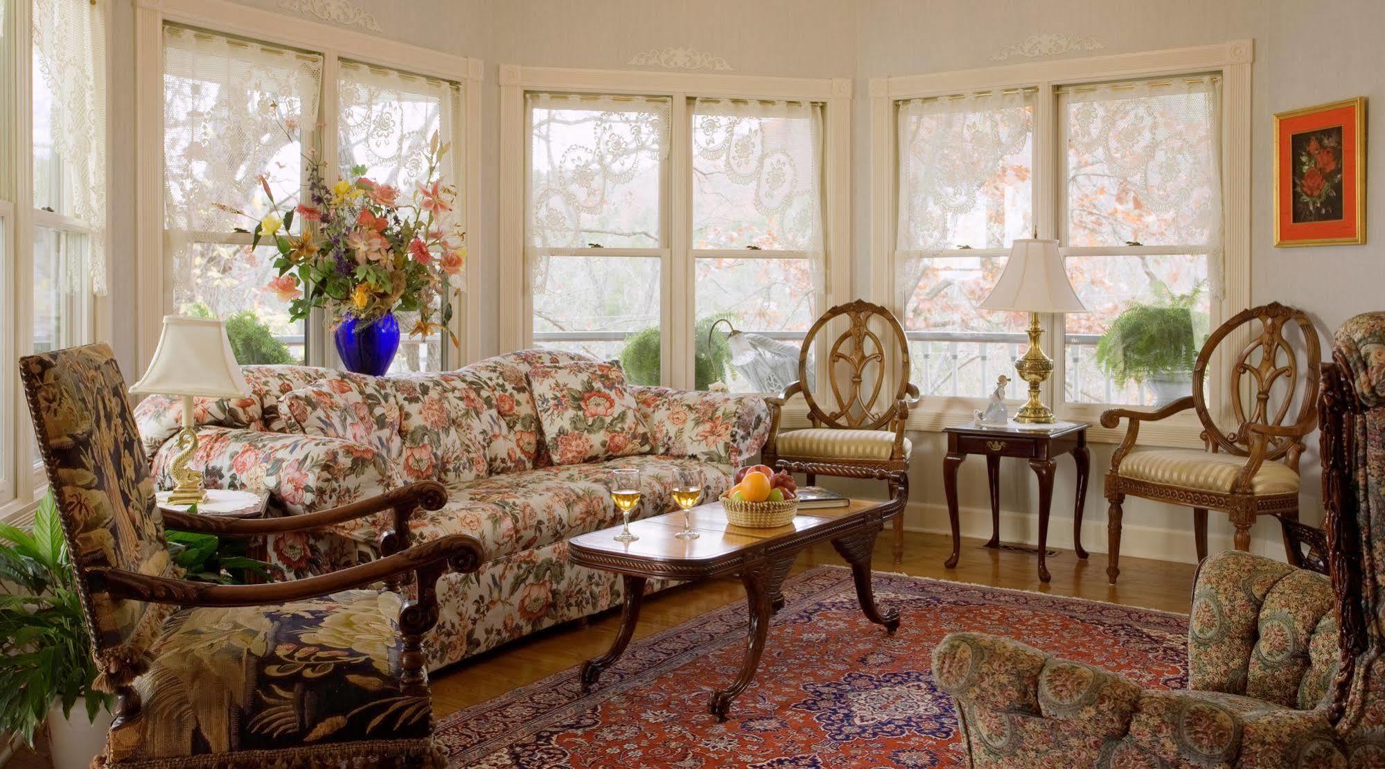Arsenic And Old Lace Bed & Breakfast Inn Eureka Springs Luaran gambar