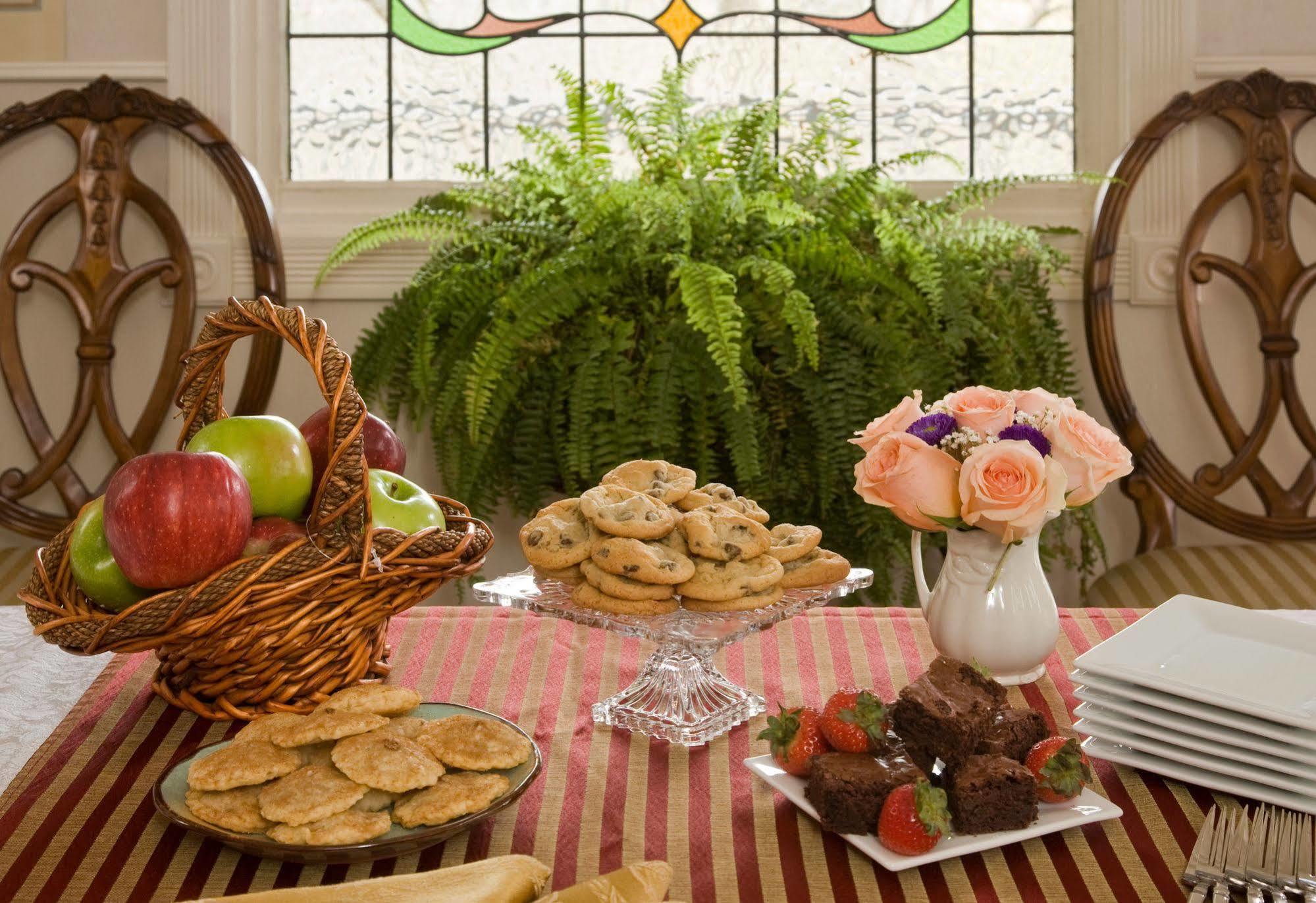 Arsenic And Old Lace Bed & Breakfast Inn Eureka Springs Luaran gambar